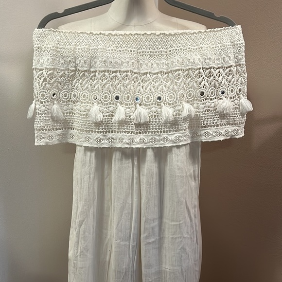 White Open Shoulder White Maxi Lace Neck Beach Summer Dress size XS - Picture 2 of 8